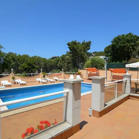 Club Villamar - La Roche Villa